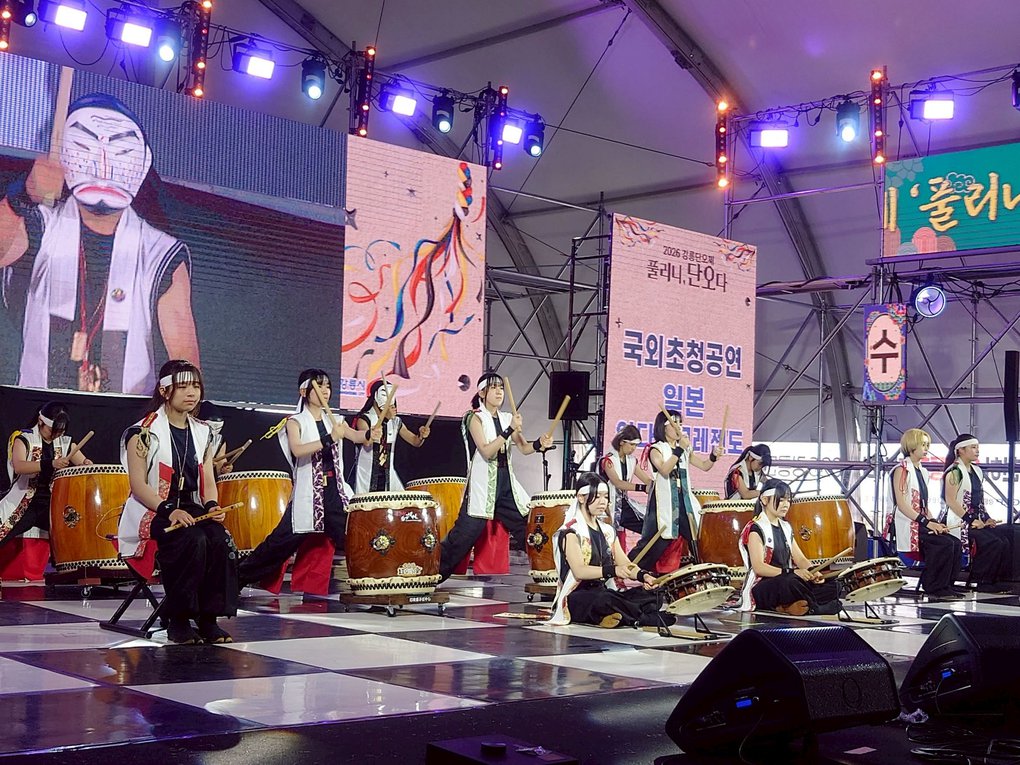 和太鼓LEGEN童　演奏.jpg